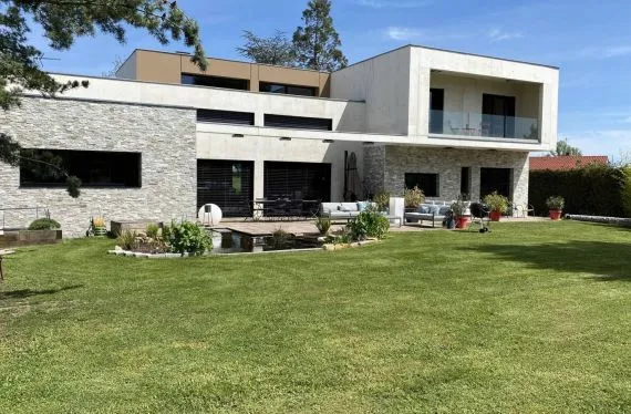 Projet de construction d'une maison 9999 m² avec terrain à NIORT (79)